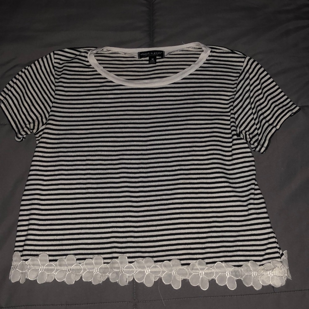 Black and cream stripe crop top